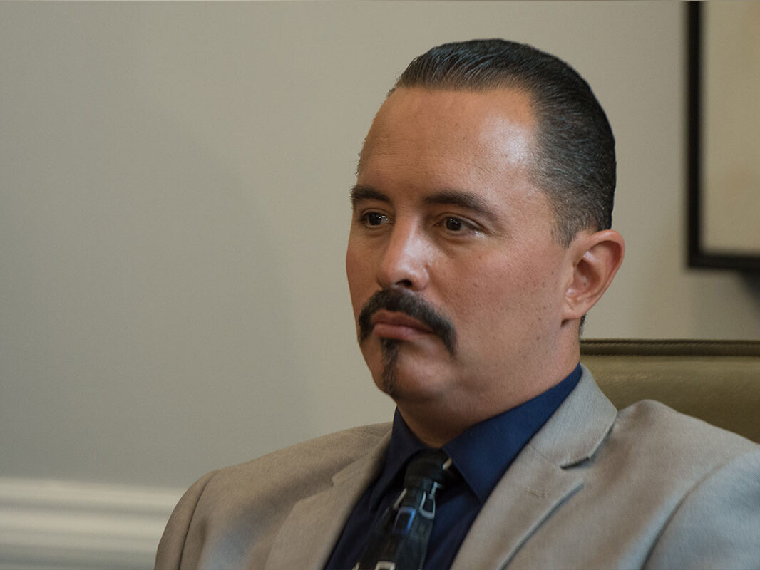 Kenny Ruiz as Mr Harris Kenny Ruiz as Mr. Harris